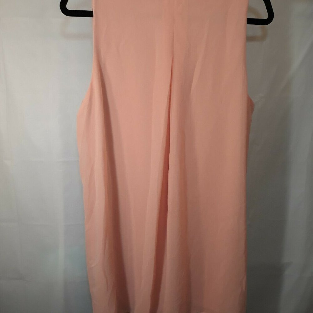 BCBGmaxazria Tank Top Light Pink Large with V-neck - Picture 3 of 8